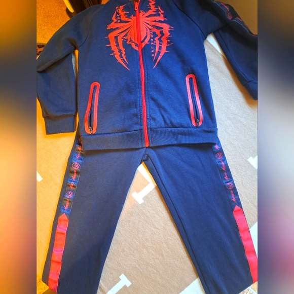 Miles Morales  Authentic Boys Size 7 Spider-Man Zip-Up Hoodie and Pants Set - Picture 7 of 7